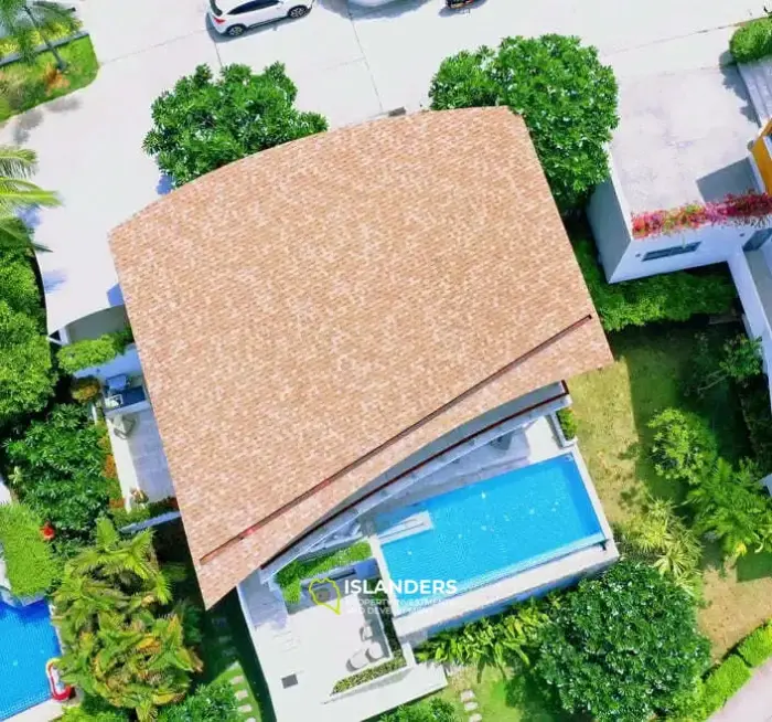 Panoramic pool villa 4 bedrooms in a good area