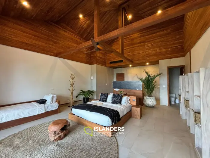 วิลล่าใหม่สุดพิเศษ 10 ห้องนอน ดีลักซ์ 5*