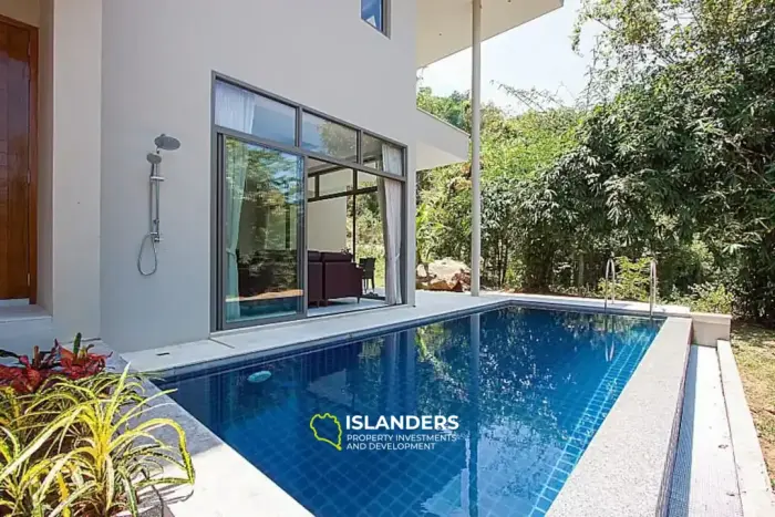 Maisonette-Villa mit Pool und 2 Schlafzimmern