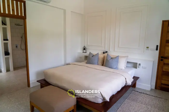 Spacious and stylish 3 bedroom pool villa