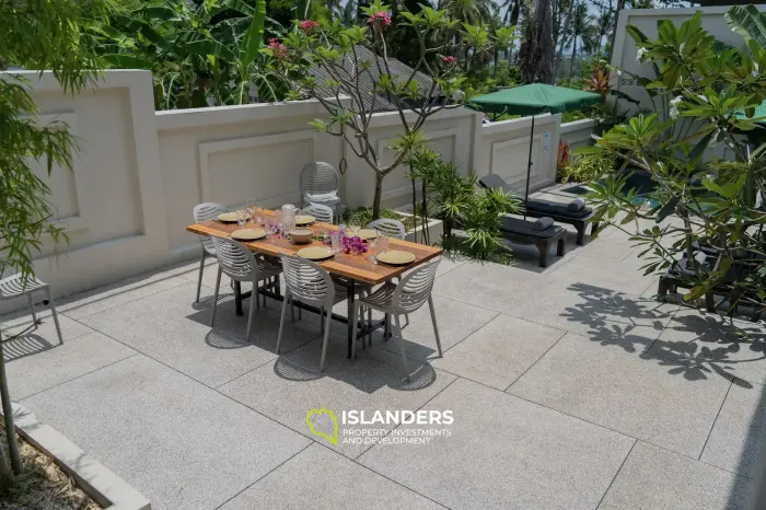 Spacious and stylish 3 bedroom pool villa