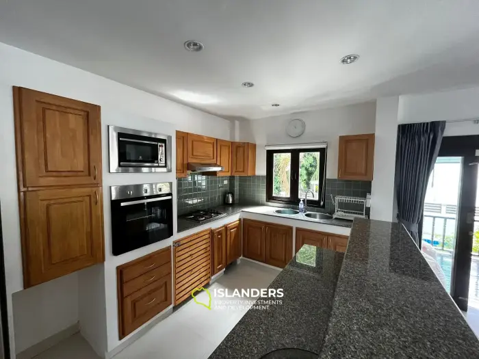 3 bedroom pool villa in a good area