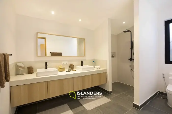 Villa avec piscine et 8 chambres dans un quartier prestigieux