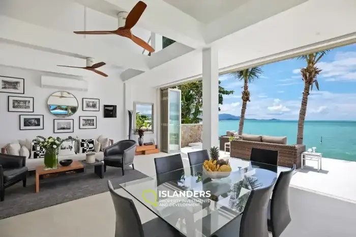 Exquisite 4-bedroom beach villa with sea view and direct access to the beach