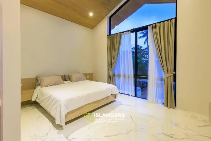 Neue Poolvilla mit 3 Schlafzimmern
