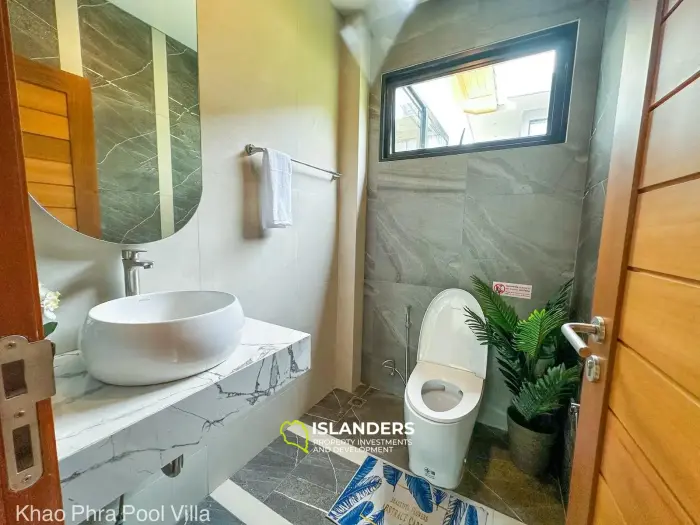 Neue Poolvilla mit 3 Schlafzimmern