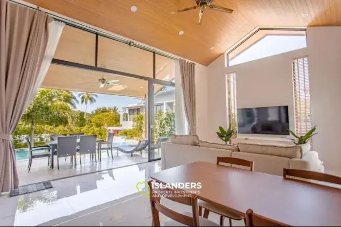 Neue Poolvilla mit 3 Schlafzimmern