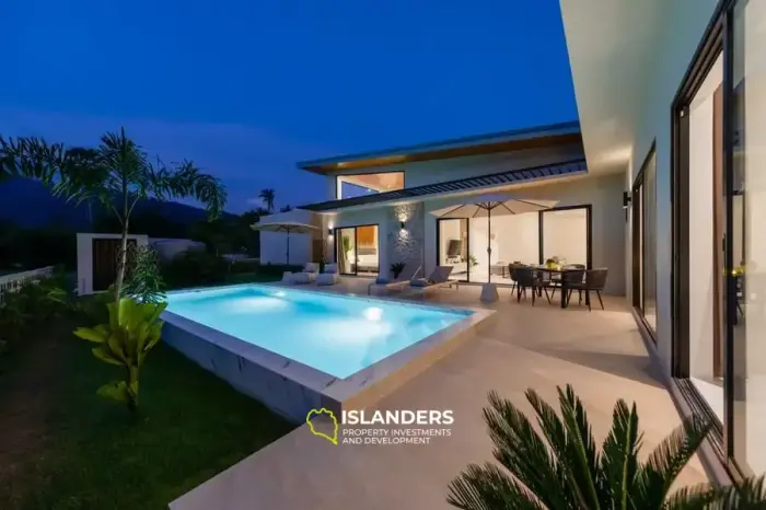 Nouvelle villa de 3 chambres avec piscine dans un quartier pittoresque