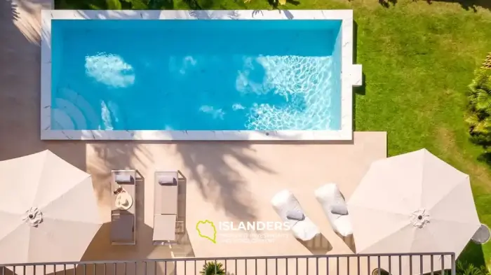 Nouvelle villa de 3 chambres avec piscine dans un quartier pittoresque