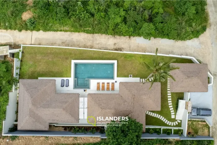 Stilvolle Poolvilla mit 4 Schlafzimmern