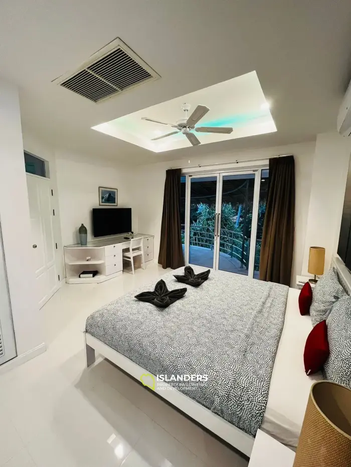 Villa cosy 3(+1) chambres avec piscine dans un quartier pittoresque