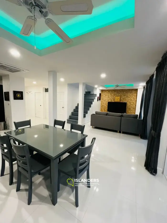 Villa cosy 3(+1) chambres avec piscine dans un quartier pittoresque