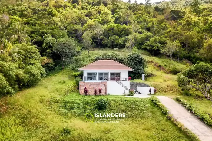 Stylish 3 bedroom villa in a quiet area