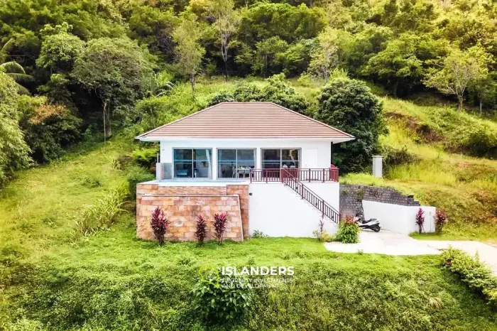 Stylish 3 bedroom villa in a quiet area