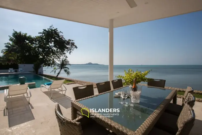 Villa de luxe 3 chambres en bord de mer