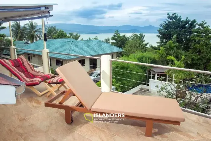 Panoramic villa 4 bedrooms with a large plot and a pool