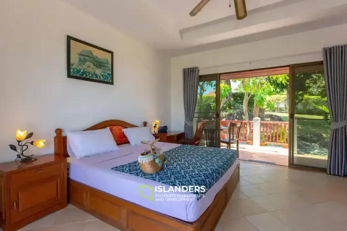 Villa mit 2 Schlafzimmern und Meerblick in einer prestigeträchtigen Gegend