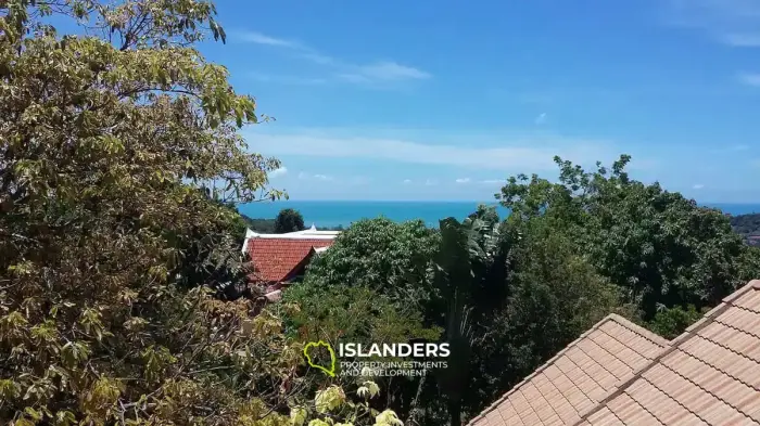 Villa mit 2 Schlafzimmern und Meerblick in einer prestigeträchtigen Gegend