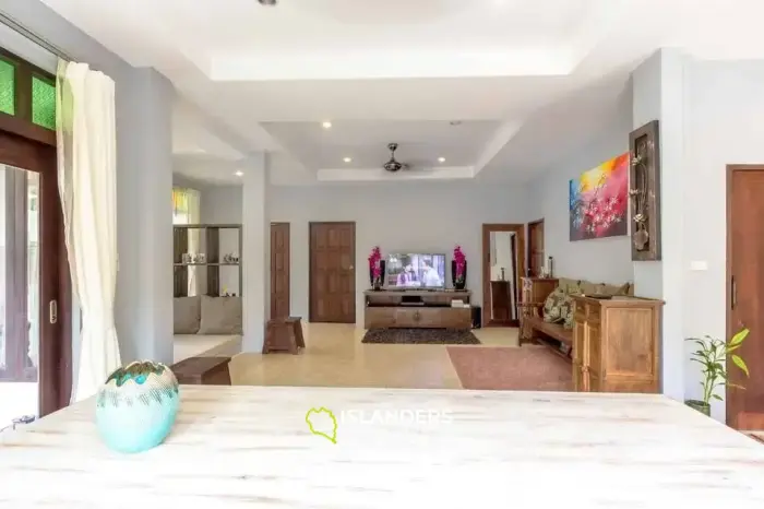 Villa élégante de 4 chambres dans un excellent emplacement