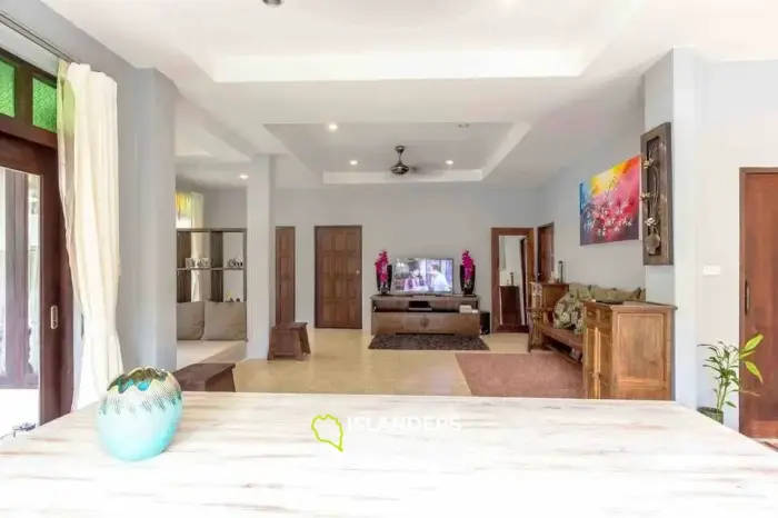 Villa élégante de 4 chambres dans un excellent emplacement