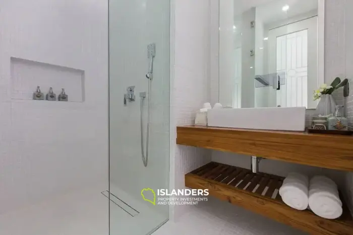 Villa haut de gamme de 2 chambres dans un quartier prestigieux