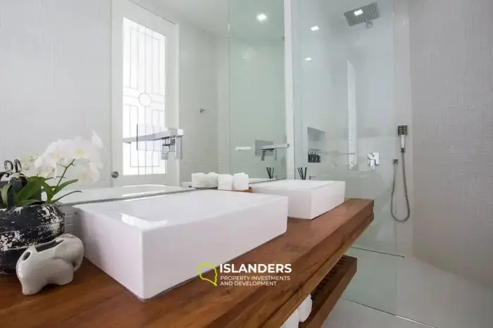 Villa haut de gamme de 2 chambres dans un quartier prestigieux