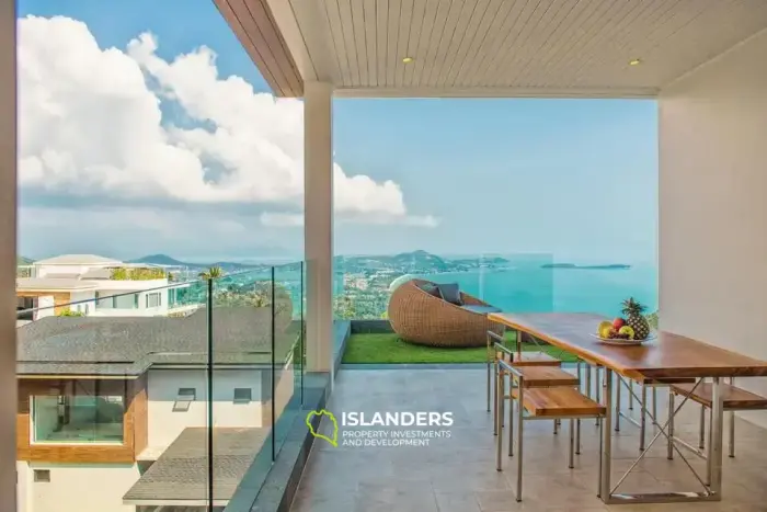 Voir la villa avec piscine de 2 chambres