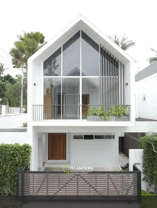 3-Schlafzimmer-Villa mit Pool in der Nähe des Central