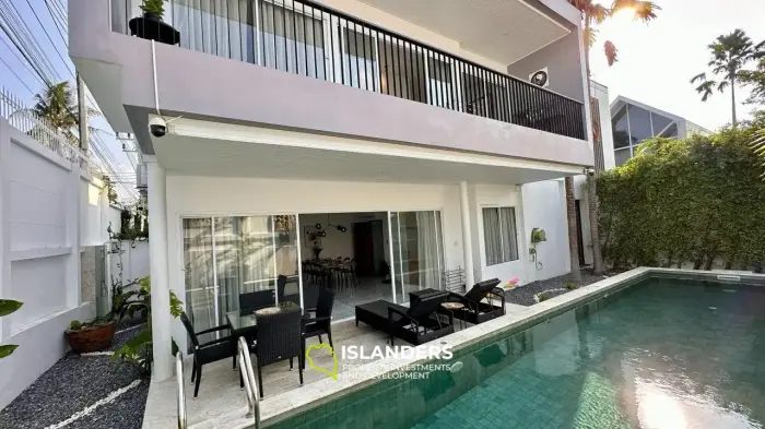 3-Schlafzimmer-Villa mit Pool in der Nähe des Central