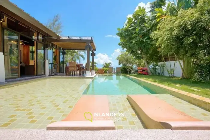 Strand-Premium-Villa mit 4 Schlafzimmern