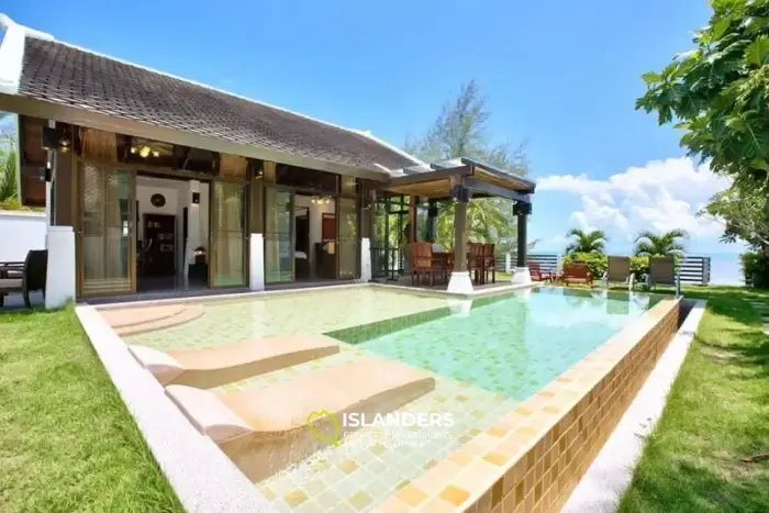 Strand-Premium-Villa mit 4 Schlafzimmern