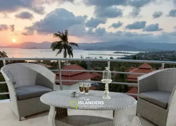 Panoramic premium 6 bedrooms villa with double view
