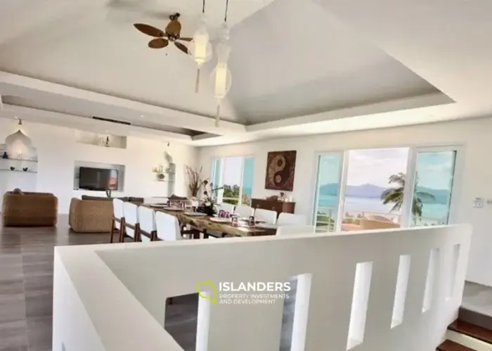 Panoramic premium 6 bedrooms villa with double view