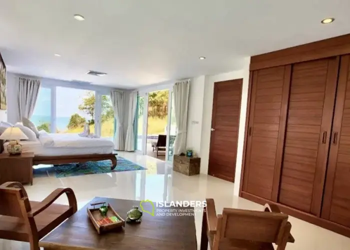 Panoramic premium 6 bedrooms villa with double view