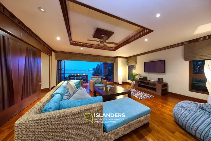 Villa élégante de 4 chambres près de la mer
