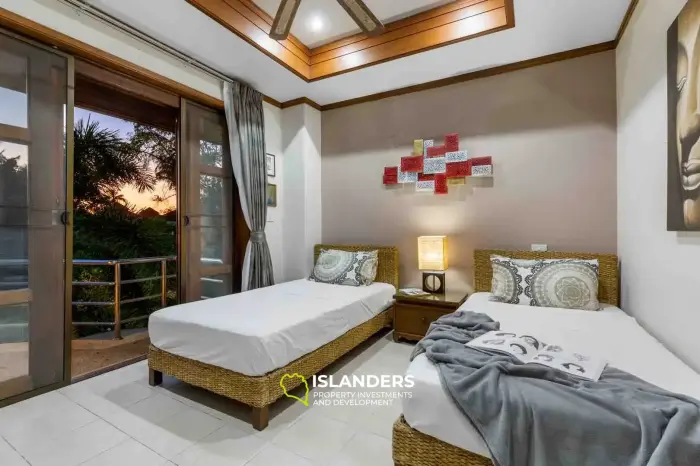 Magnificent 3 bedroom villa near one of the best beaches on the island