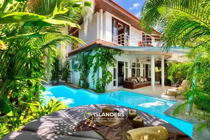 Magnificent 3 bedroom villa near one of the best beaches on the island