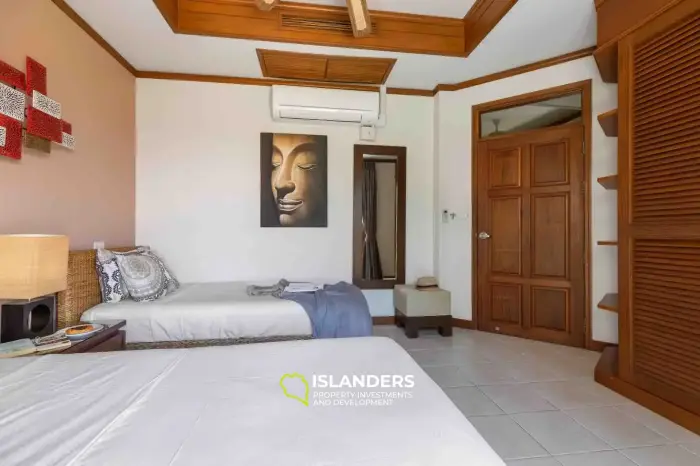 Magnificent 3 bedroom villa near one of the best beaches on the island