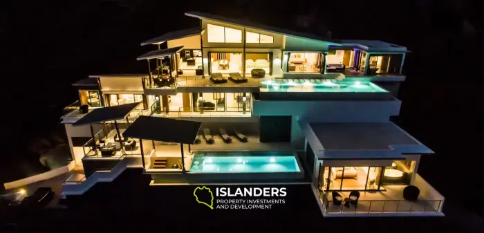 Elegant modern luxury 5* villa overlooking Chaweng beach