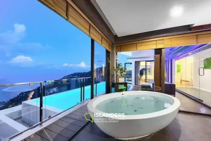 Elegant modern luxury 5* villa overlooking Chaweng beach