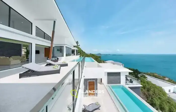 Elegant modern luxury 5* villa overlooking Chaweng beach