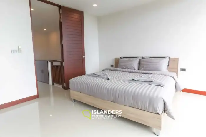 View villa 3 bedrooms with swimming pool near Chongmon beach