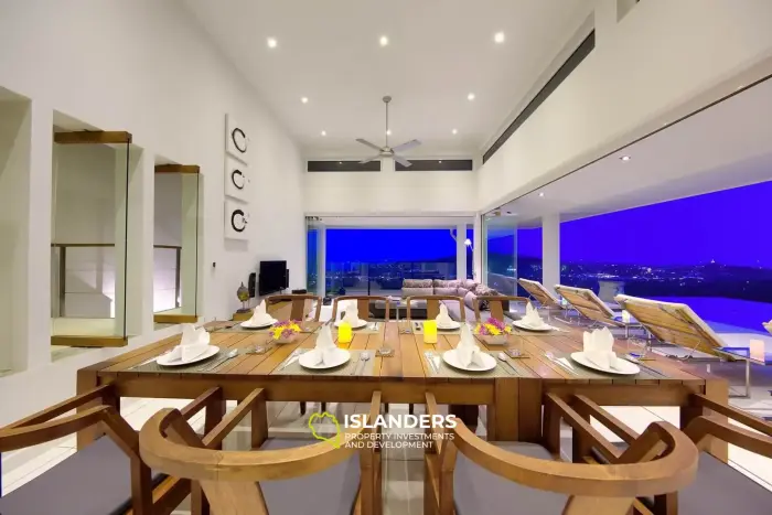 Panoramic designer villa with 5 bedrooms