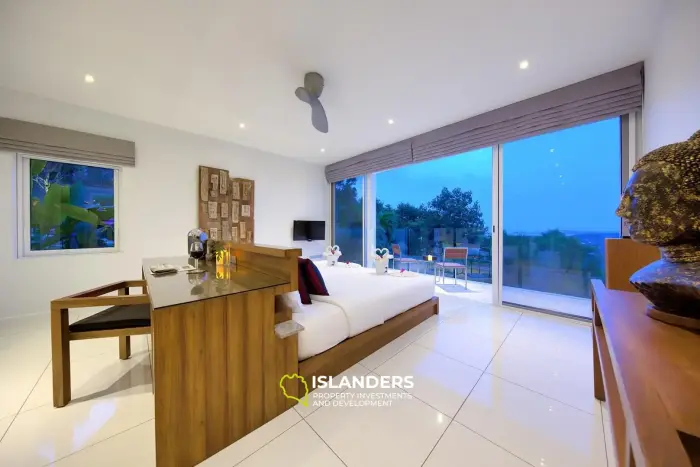 Panoramic designer villa with 5 bedrooms