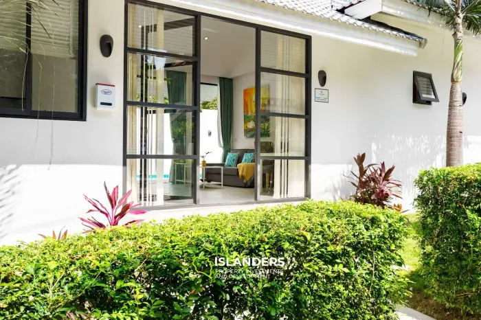 Private and cosy 2 bedroom pool villa