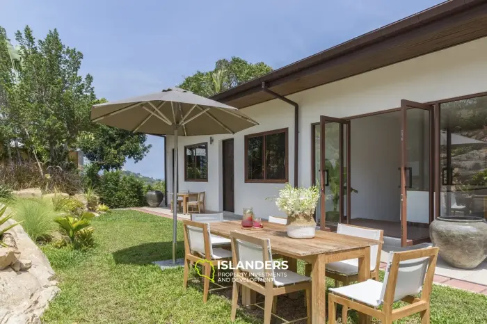 8 bedroom garden villa with pool and premium service