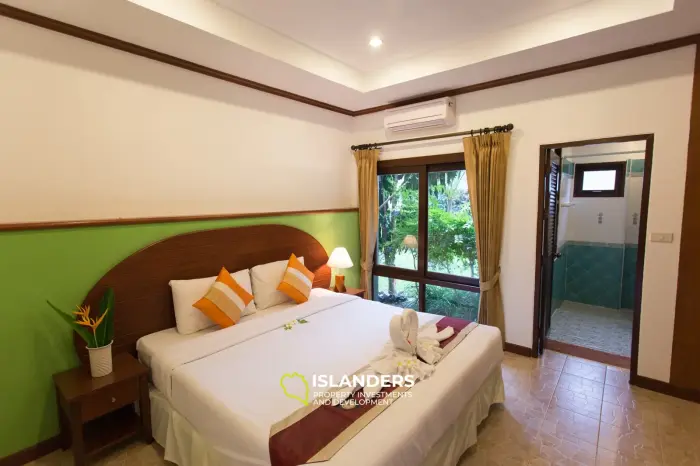 Villa de trois chambres avec piscine privée