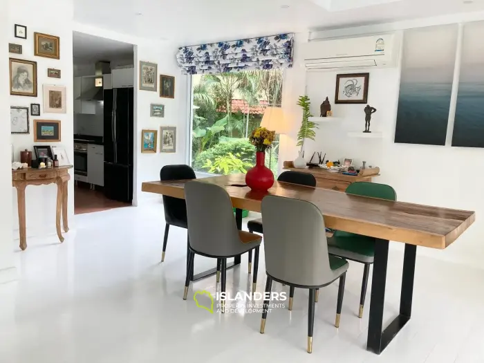 Comfortable 3-bedroom villa with swimming pool