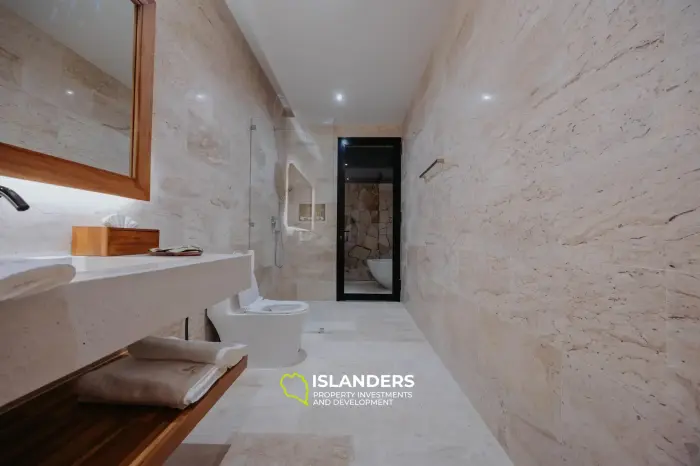 LUX  GARDEN VILLAS -  HOT INVESMENT OPPORTUNITY - ROI up 15%