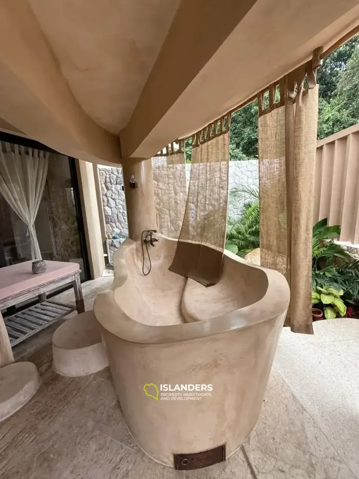 Villa única con vistas al mar en venta en Plai Laem, 3 dormitorios: ideal para compradores exigentes